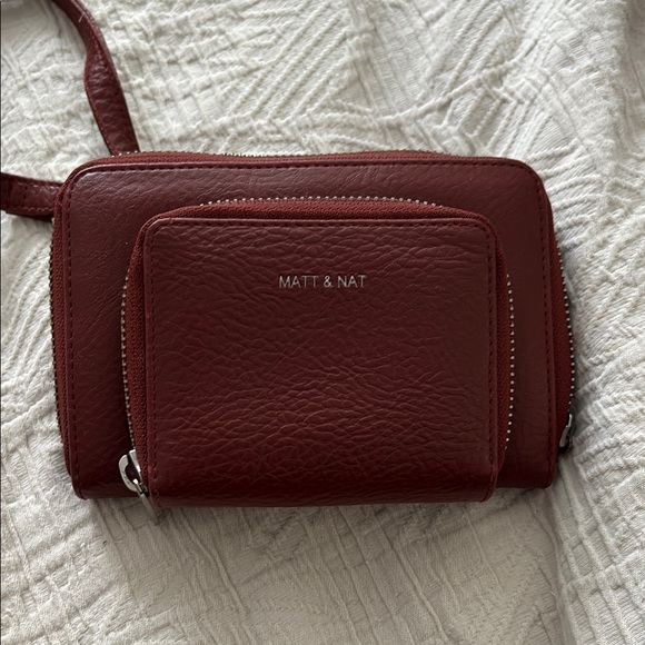 Matt & Nat Handbags - Matt & Nat Small Red Crossbody Bag with Minimalist Design